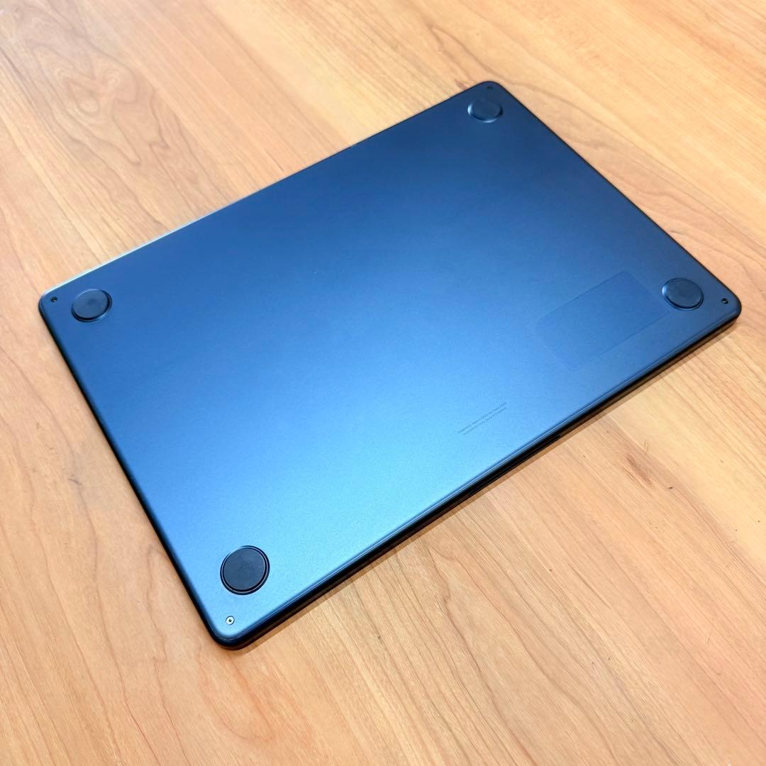 MacBook air 13インチ 2022 16GB 512GB 管理3851