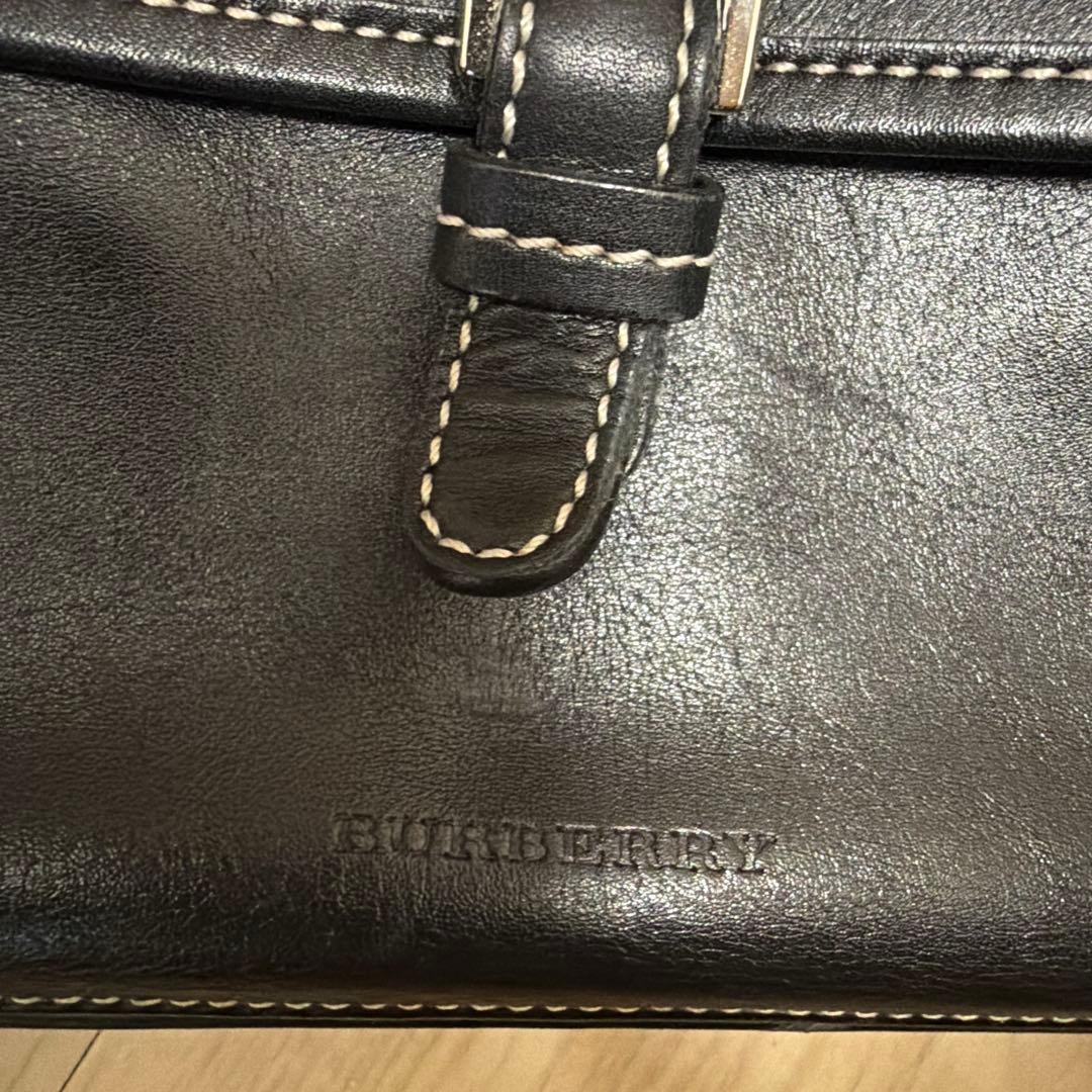 Burberry ブラックレザービジネストートバッグ