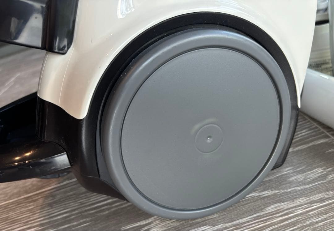 【中古】SHARP ＊ 掃除機 ＊ EC-CT12 ＊ サイクロン＊2023年製