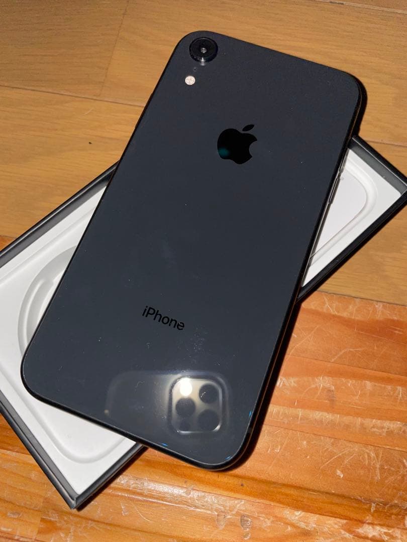 Apple iPhone XR ブラック 本体
