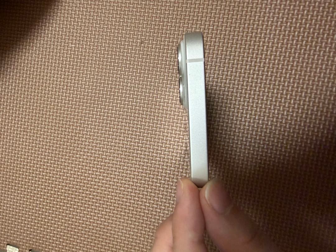 iPhone 14 256GB 損傷・機能不良なし