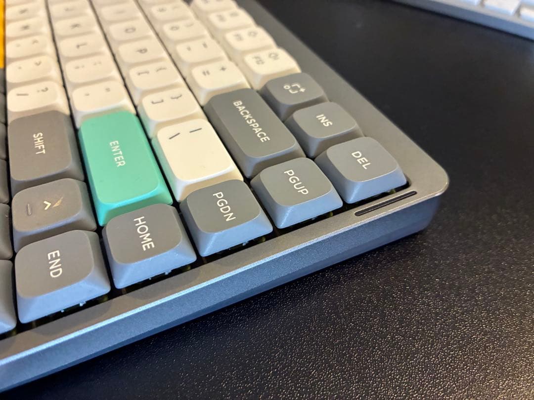 キーボード nuphy air75 v2