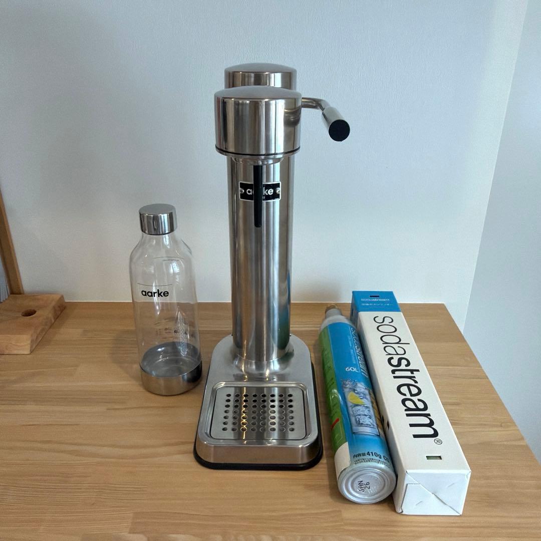 Aarke アールケ 炭酸水メーカー スチールシルバー
