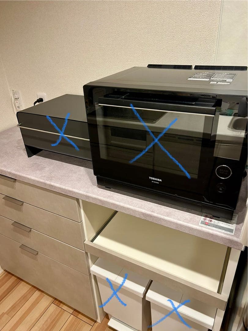 パモウナ　キッチンカウンター