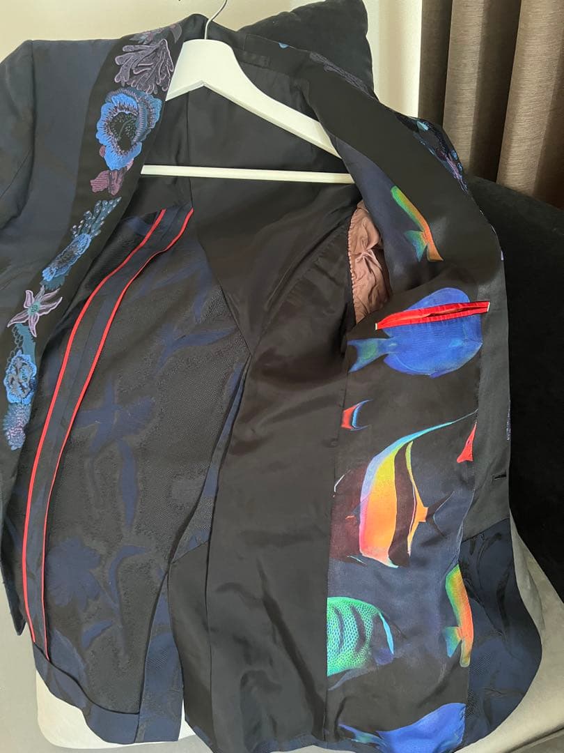 ネイビー 花柄刺繍 テーラードジャケット