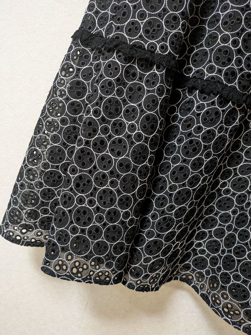 新品99,000円TO BE CHICワンピース豪華刺繍 大きいサイズ46サイズ