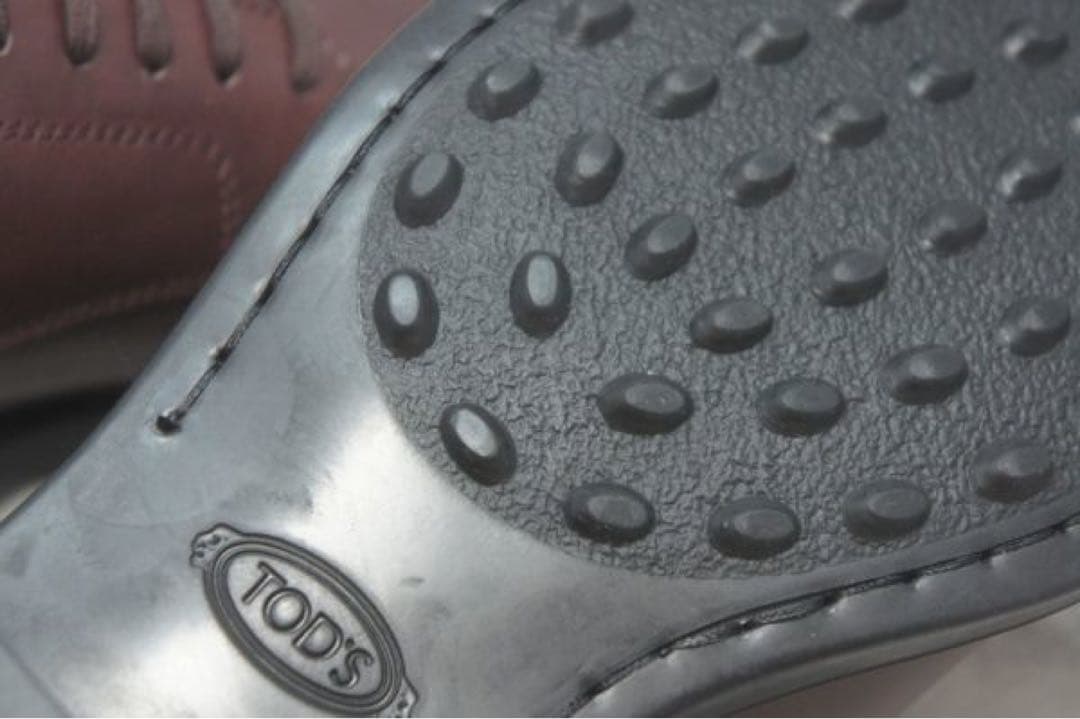 伊製 TOD'S トッズ 新品 ゴンミーニ プレーントゥ 8サイズ ボルドー