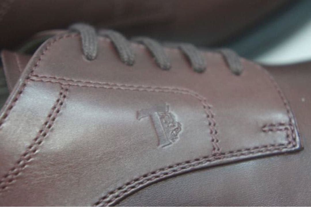 伊製 TOD'S トッズ 新品 ゴンミーニ プレーントゥ 8サイズ ボルドー