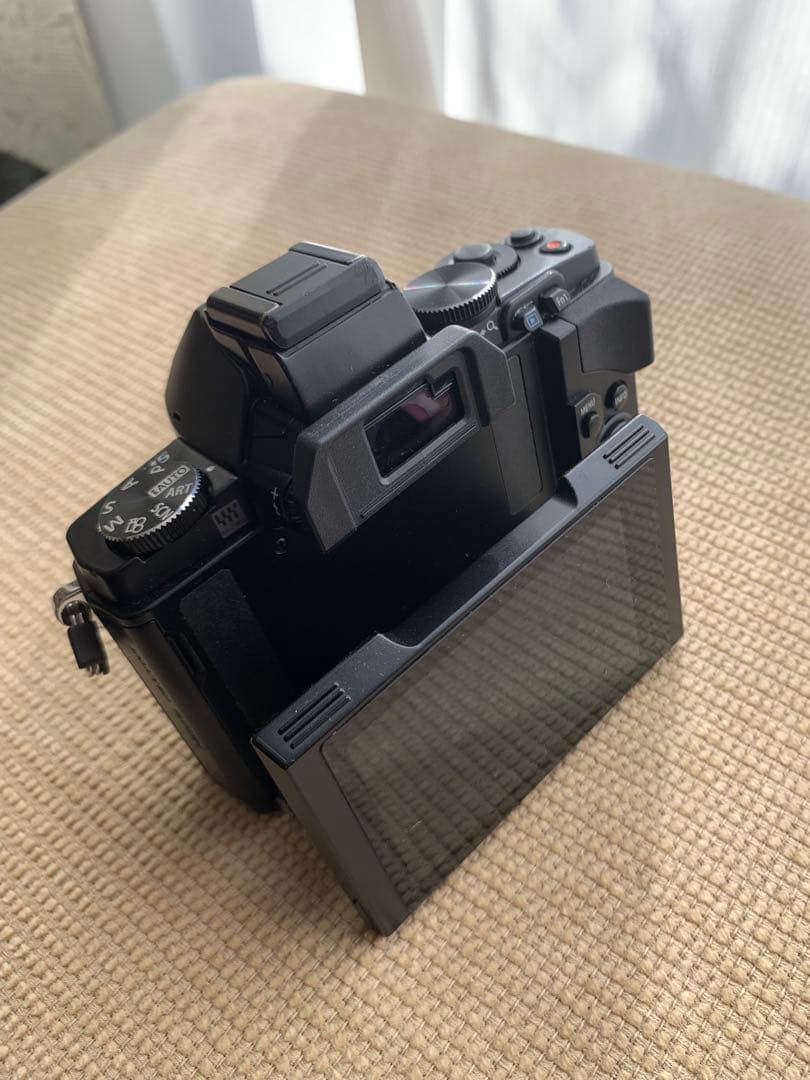 OLYMPUS OM-D E-M5 ブラック