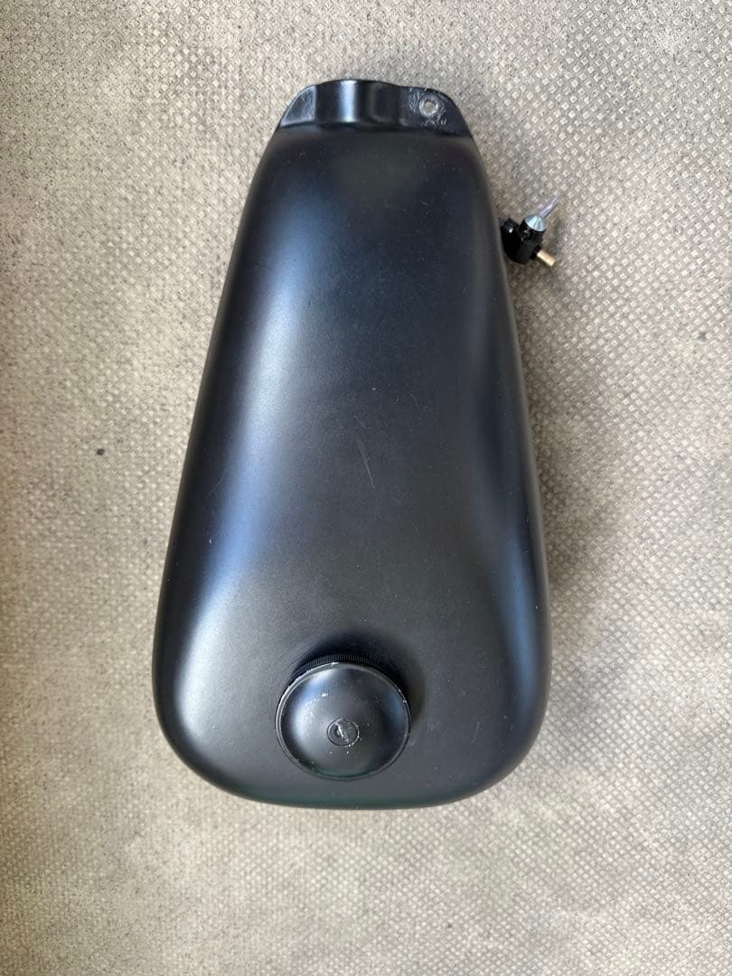 マグナ250 FRP製　スポーツタンク