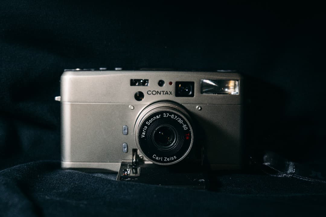 CONTAX TVS iii クローム完動品