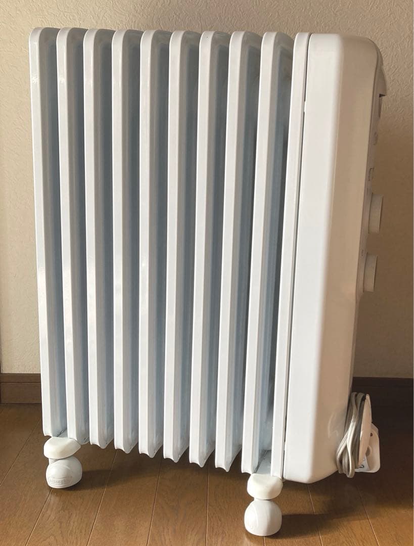 デロンギ アミカルド オイルヒーター RHJ35M1015