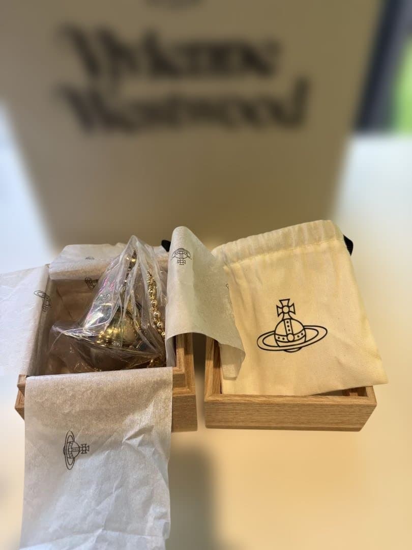 Vivienne Westwood Giant Orb Lighter ライター