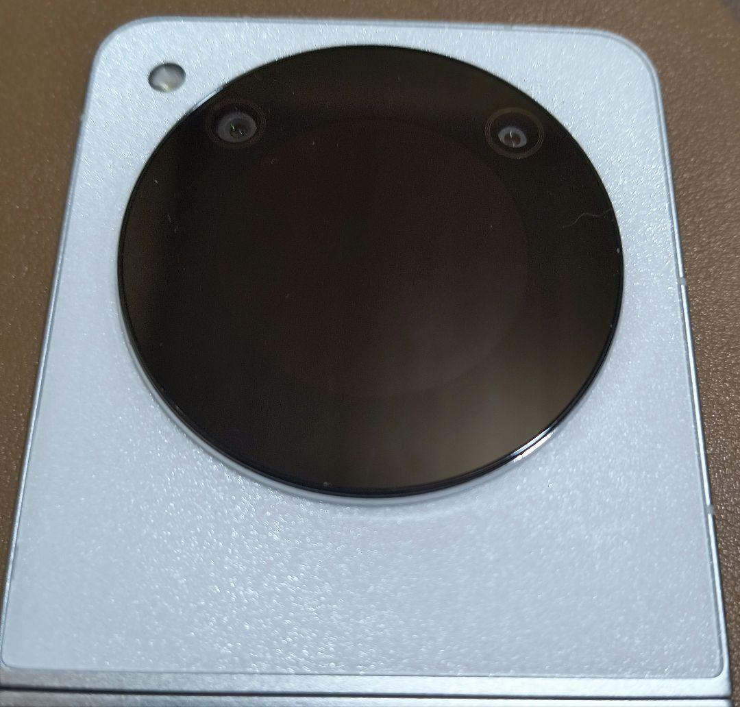 n*）様 美品・Libero Flipホワイト Y!mobile