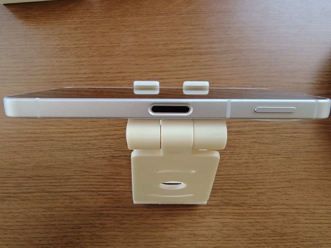 AQUOS sense9 SH-M29 ホワイト 8GB/256GB