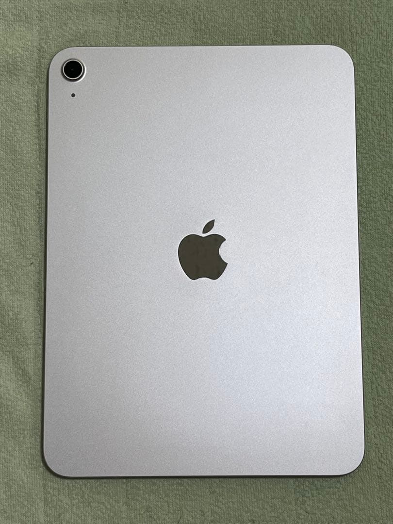 Apple iPad A16 2025年モデル 128GB シルバー 中古美品