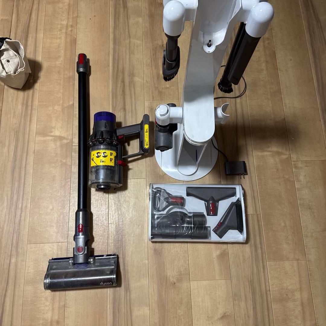 Dyson V10 SV12 Fluffy 掃除機 純正ドック付き ダイソン