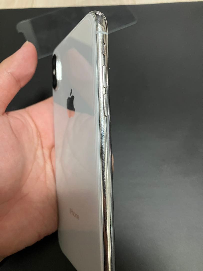 【極美品】iPhone 10 本体　64GB