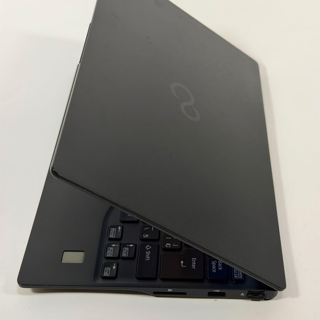 49.富士通 LIFEBOOK U9311/F i5-11 Office2024