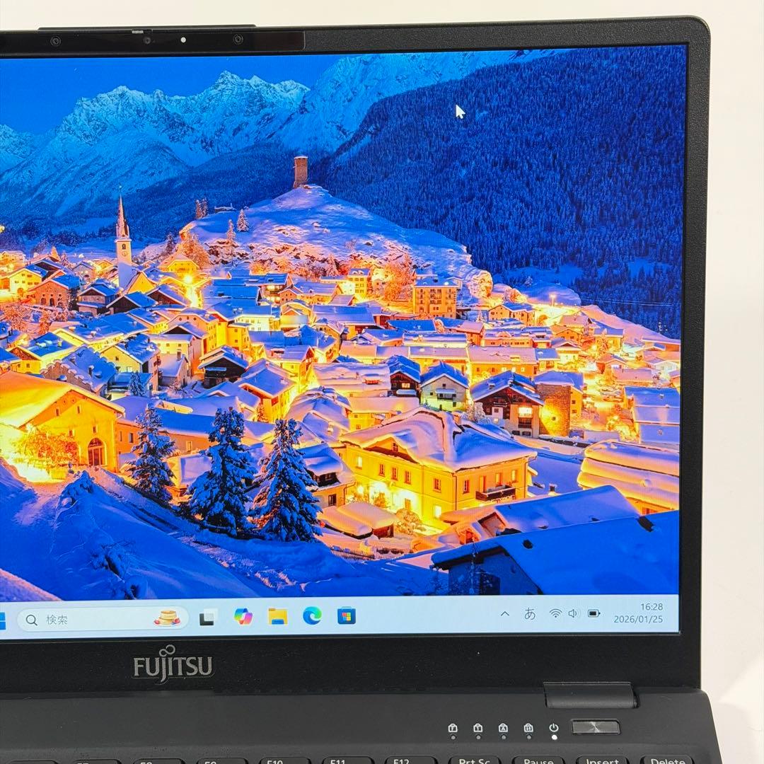 49.富士通 LIFEBOOK U9311/F i5-11 Office2024