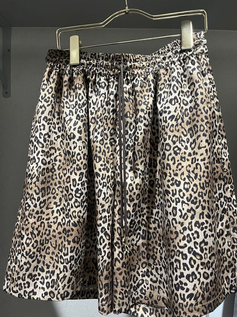 アパルトモン　Leopard Print Short Pants レオパード
