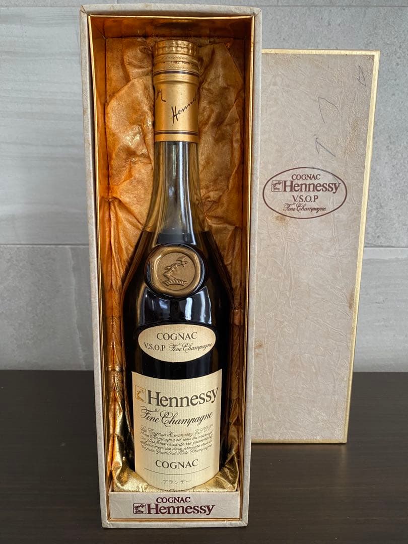 V.S.O.P COGNAC Hennessy ヘネシー コニャック 古酒 箱付