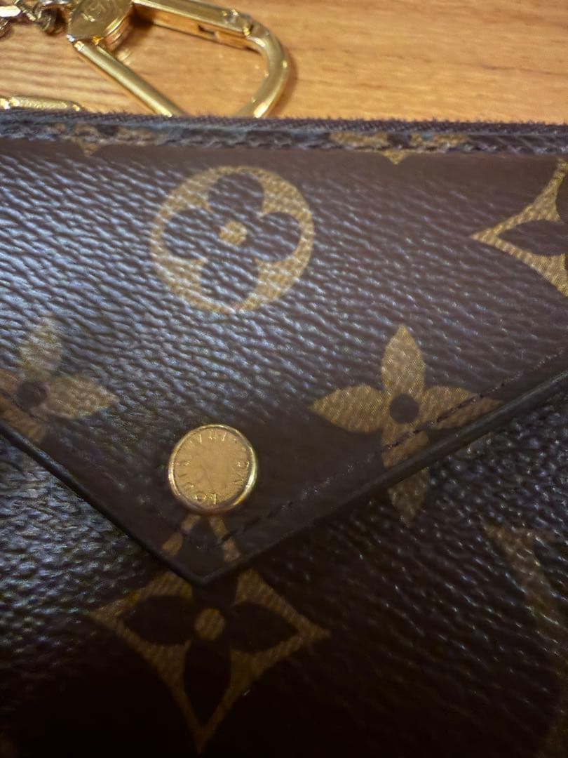 ね*こ様 ルイヴィトン ポルトカルト・レクトヴェルソ ケース M69431