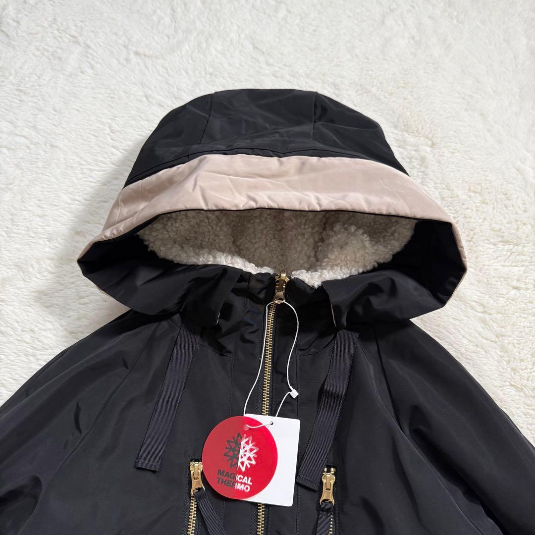 【新品】ドゥクラッセ マジカルサーモ ボアフードコート XL リバーシブル 完売