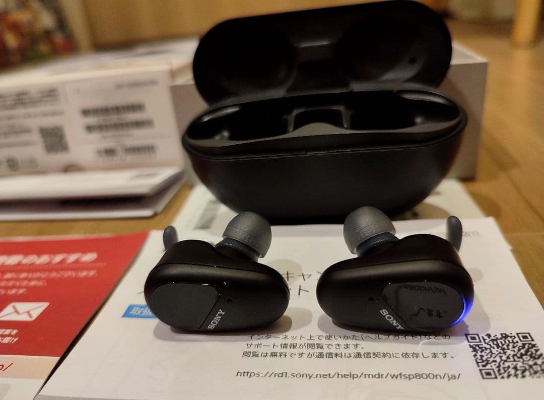 ほぼ新品 Sony WF-SP800N ワイヤレスイヤホン