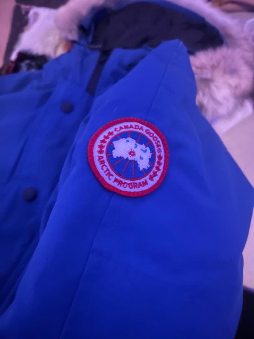 カナダグース青ダウンコート【状態非常に良い】