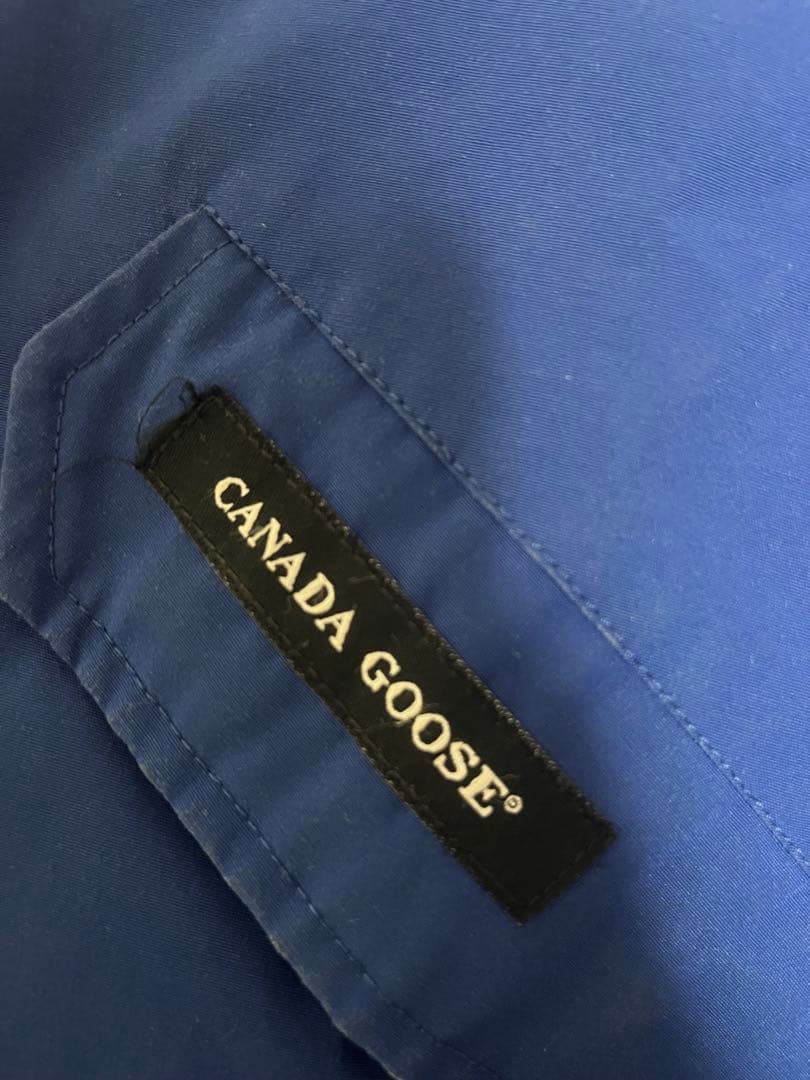 カナダグース青ダウンコート【状態非常に良い】
