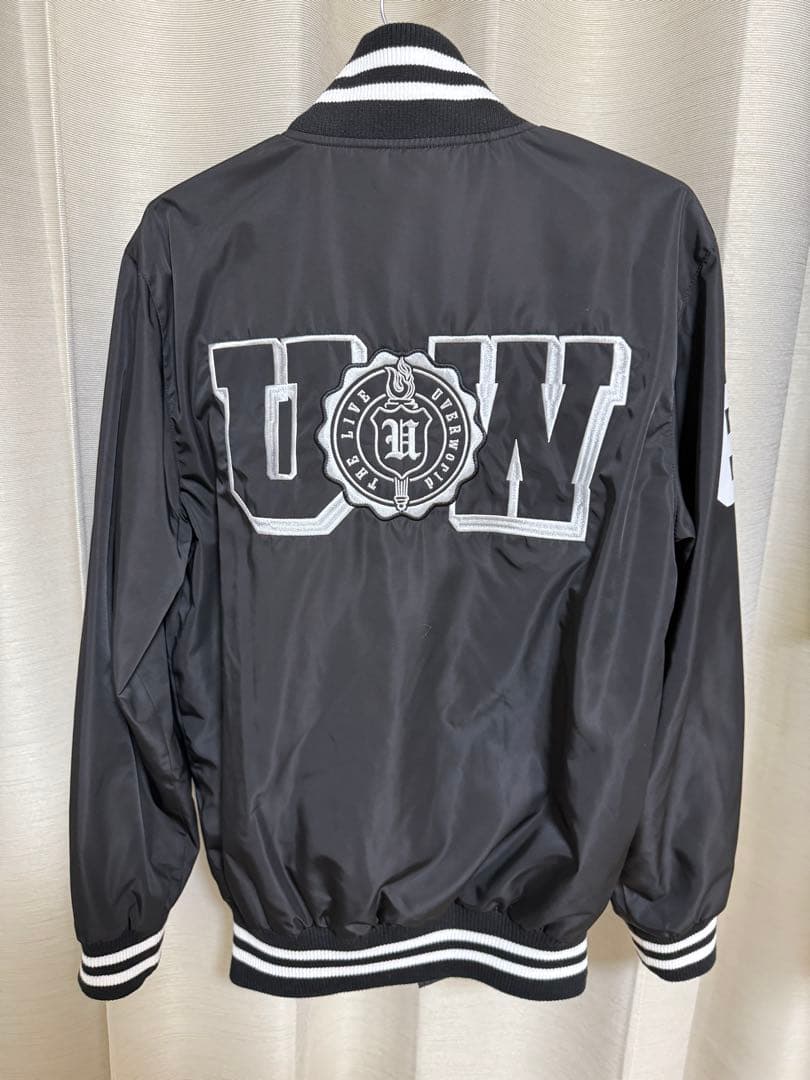 UVER スタジャン