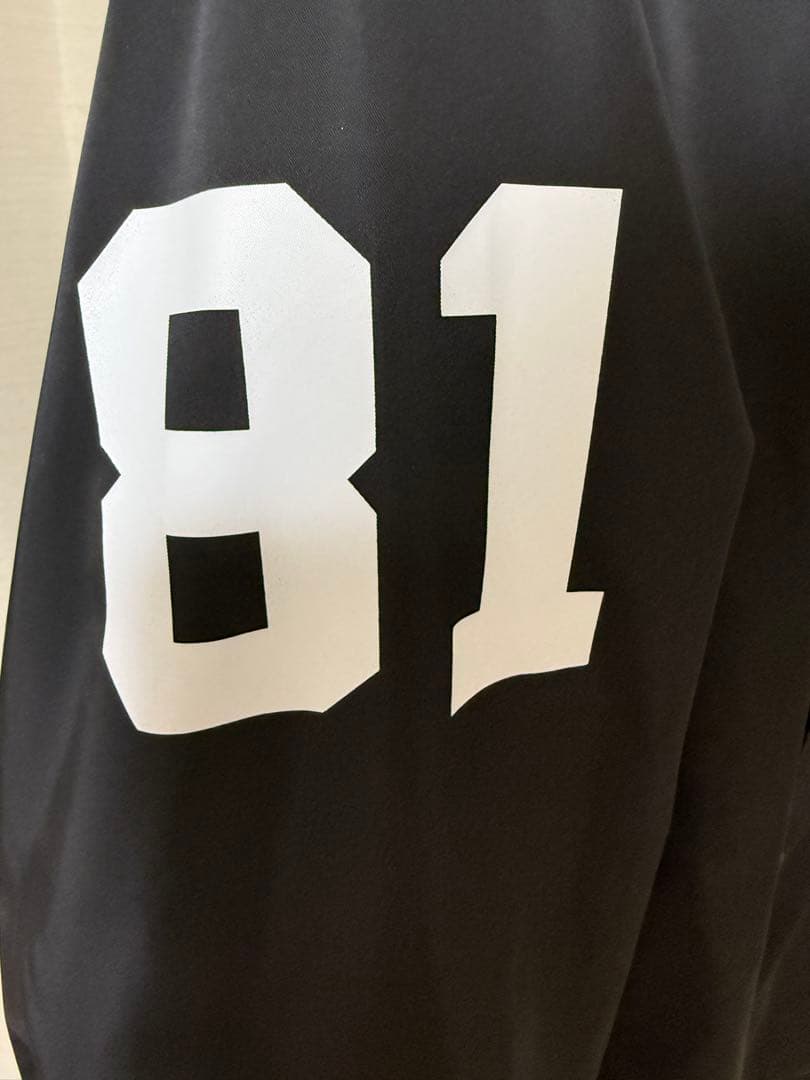 UVER スタジャン