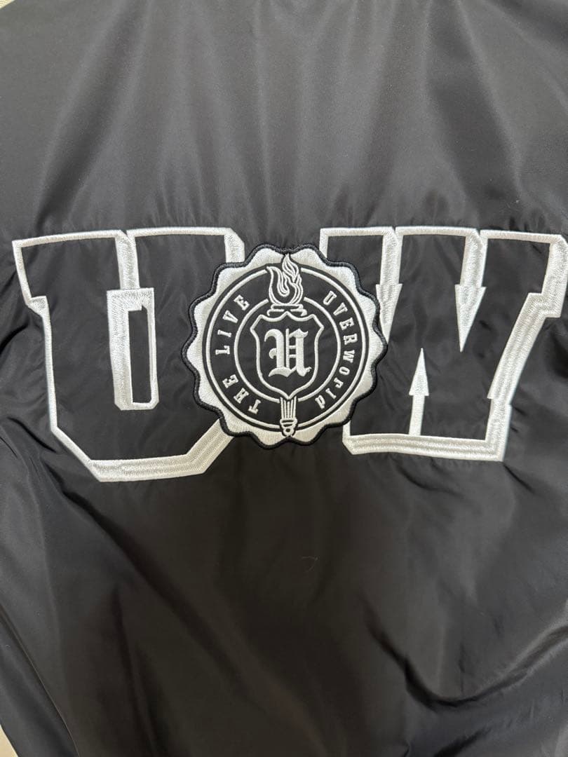 UVER スタジャン