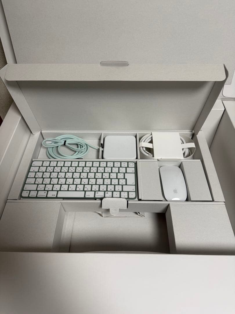 iMac（グリーン）M3 メモリ8GB/SSD256GB 24インチ