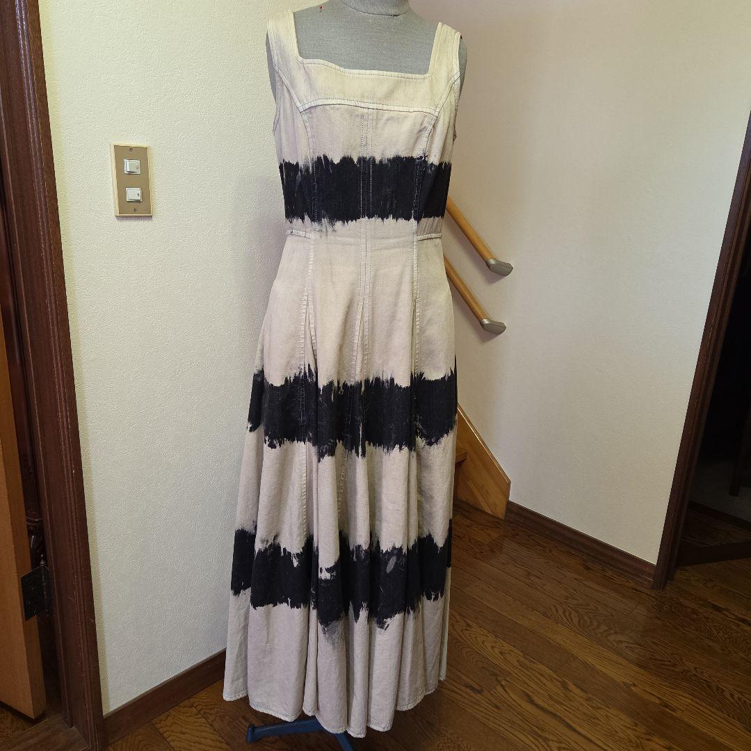 グレースコンチネンタルジャンパースカート