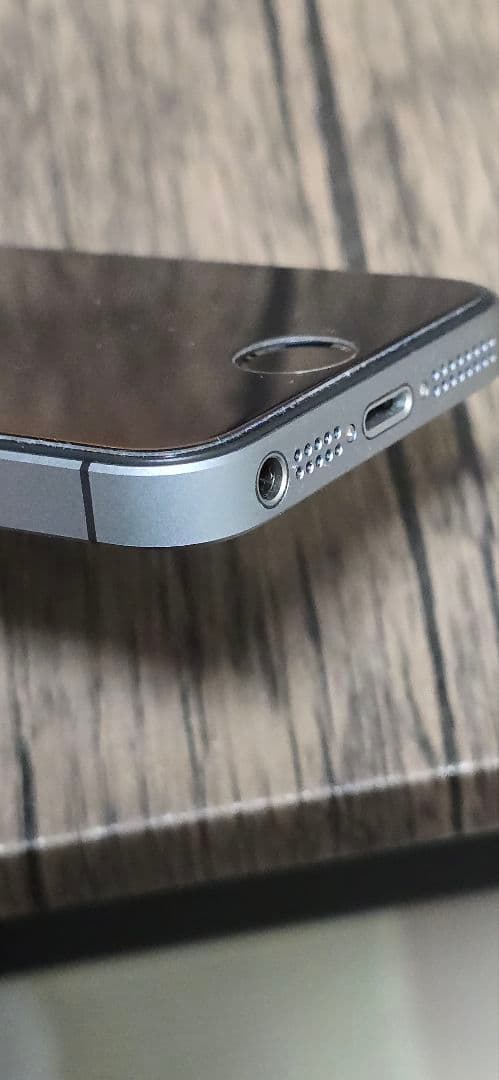 iPhoneSE第一世代　ブラック　32GB