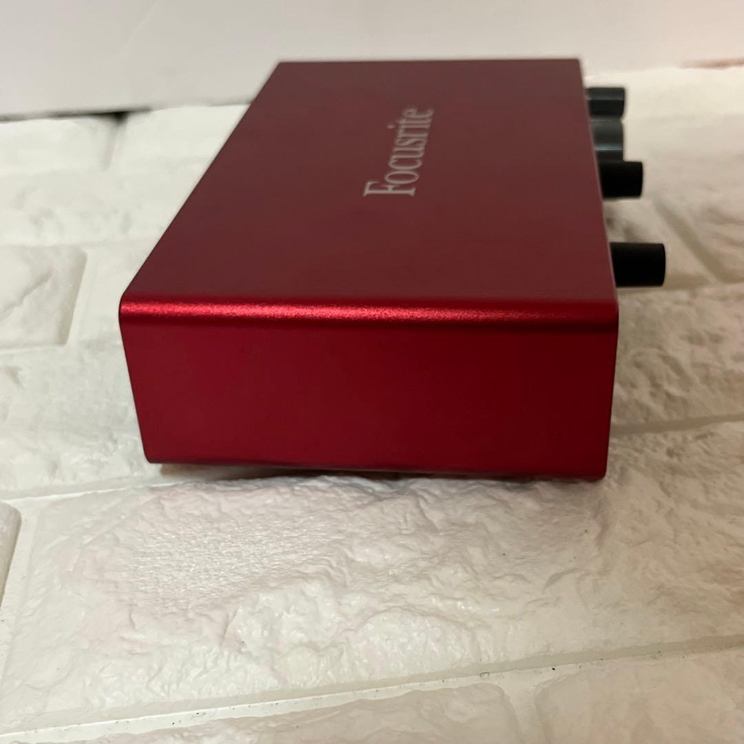 【美品】　Focusrite Scarlett 4i4 3rd Gen 第3世代