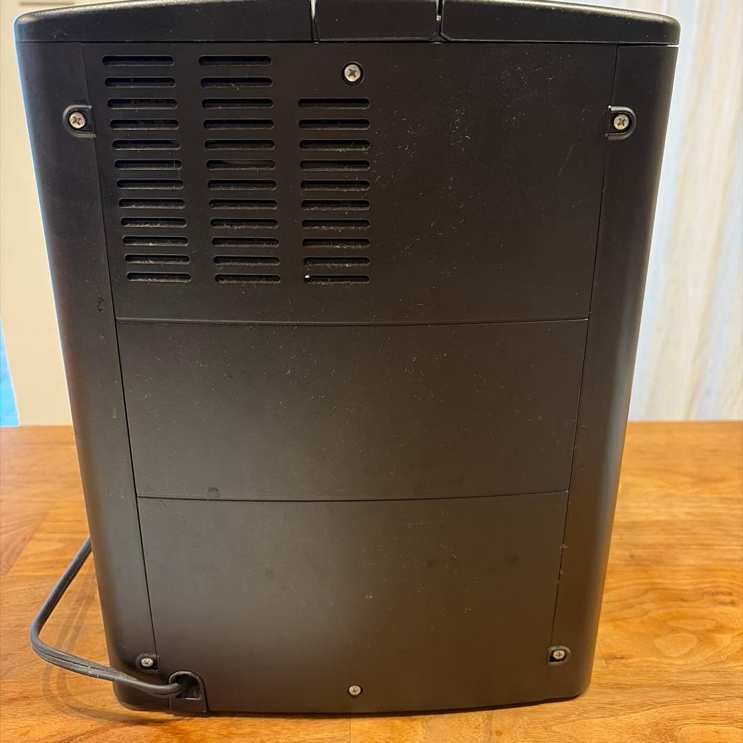 デロンギ　全自動コーヒーマシン