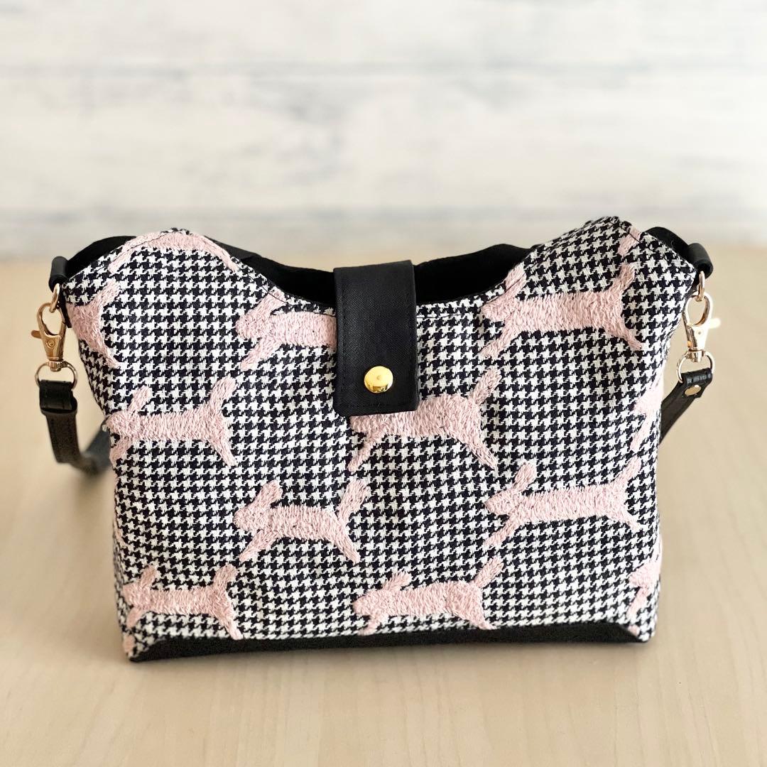 ミナペルホネン runrunrun 持ち手付きショルダーバッグMB509-091