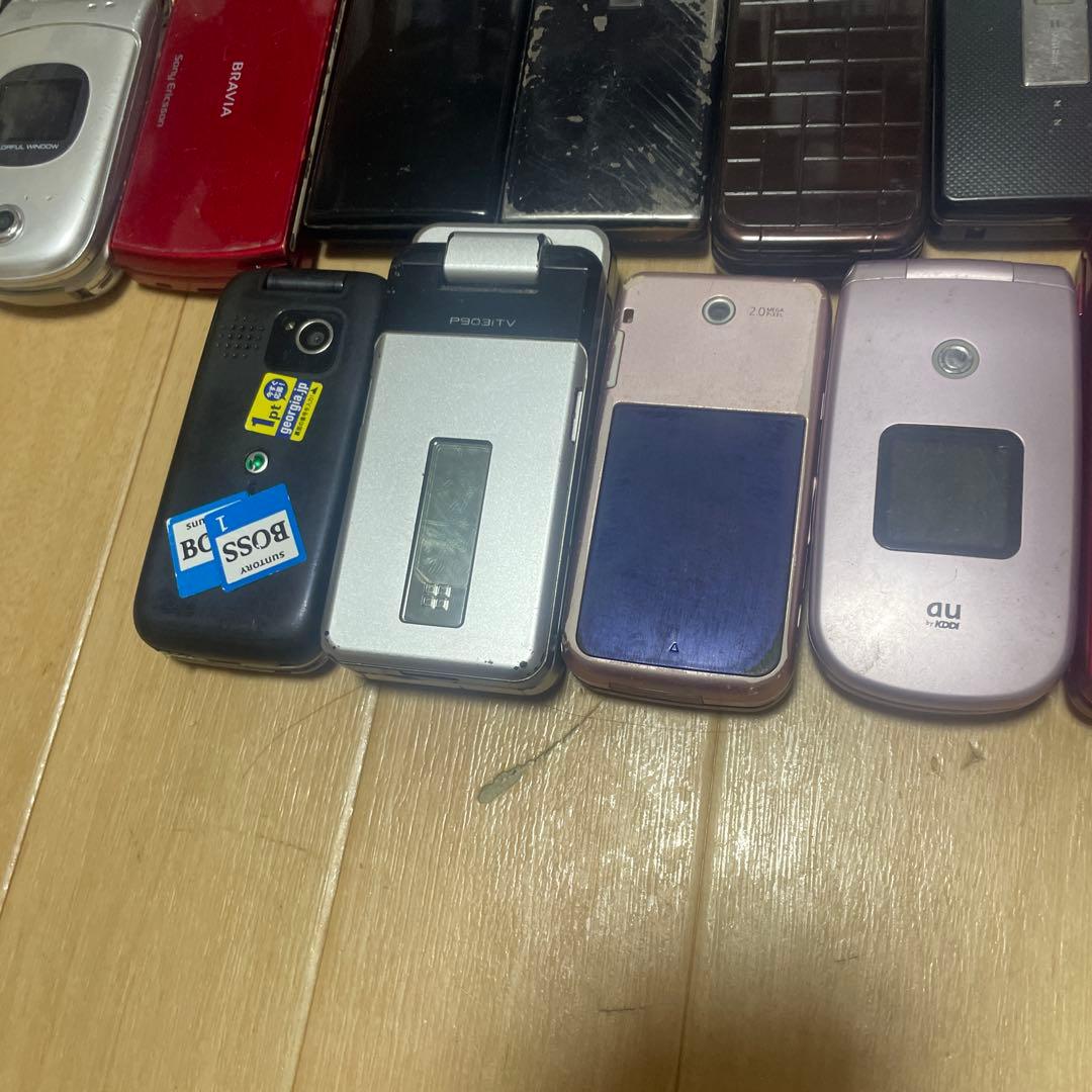 100台　大量　まとめ　携帯電話　ガラケー　本体