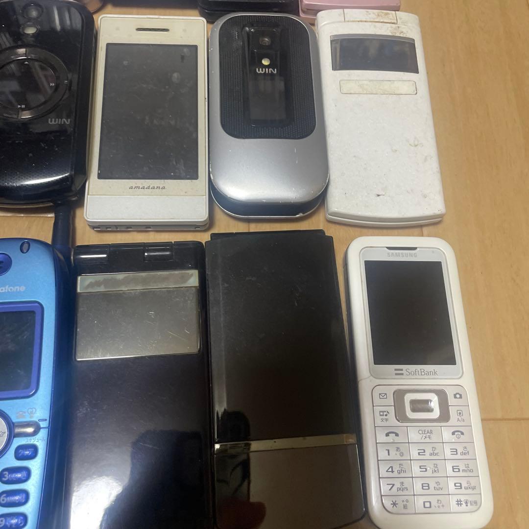 100台　大量　まとめ　携帯電話　ガラケー　本体