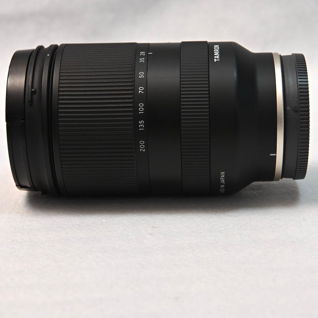 タムロン 28-200mm F/2.8-5.6 (Eマウント用)