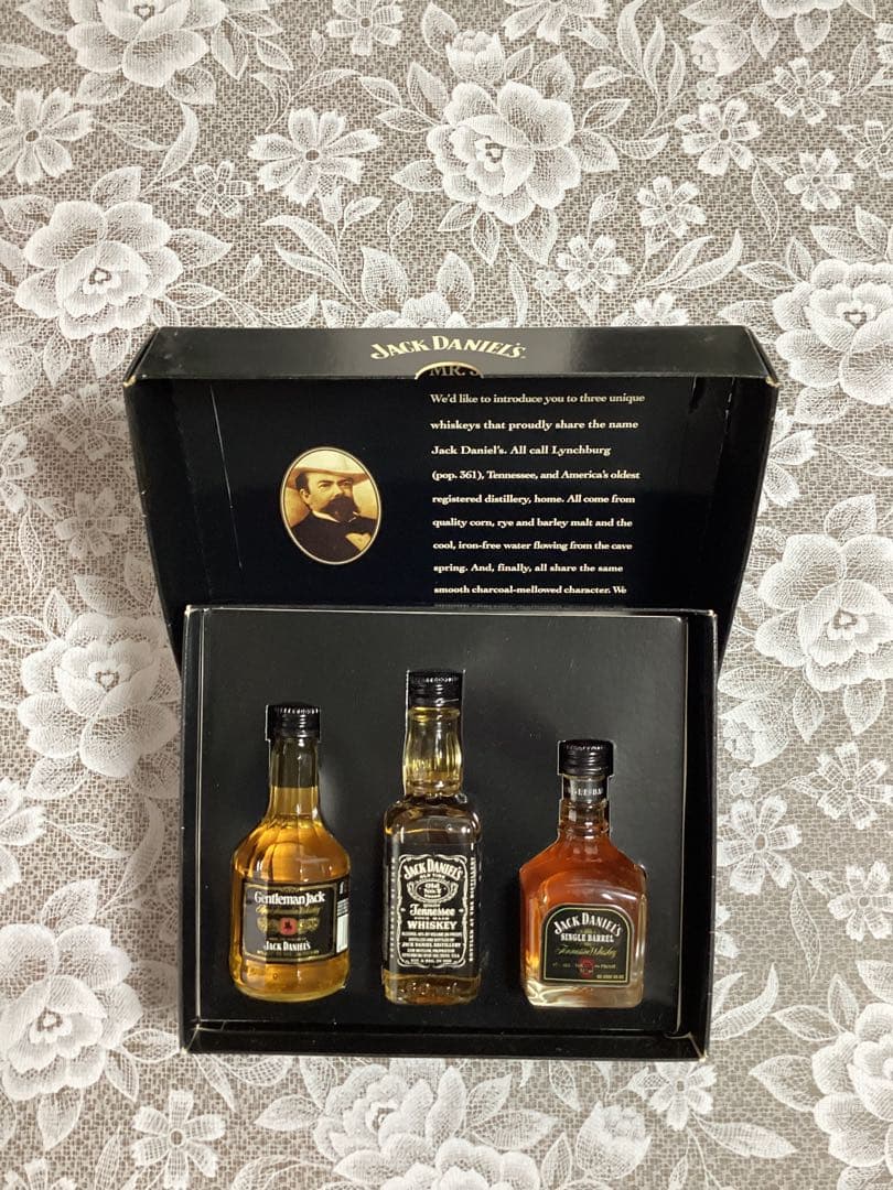 ジャックダニエル　バーボン ミニボトル3本セット