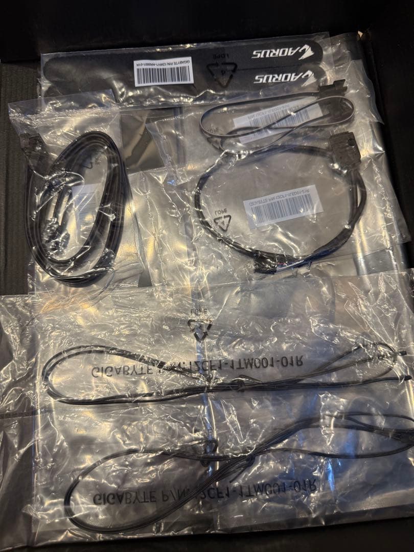 マザーボード Z390 AORUS ELITE + Intel Core I9-9900K