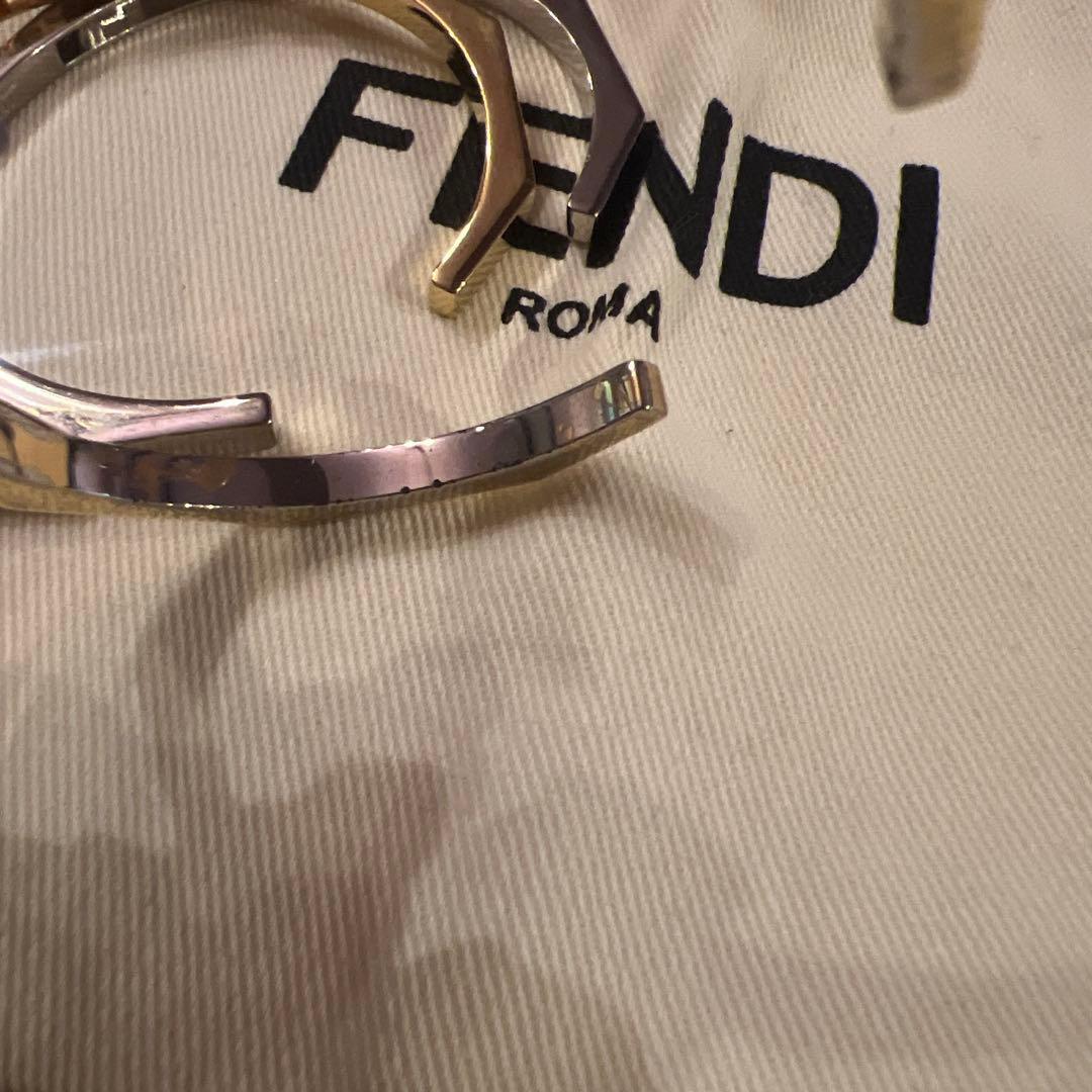 [希少] FENDI フェンディ　ブレスレット　3連バングル　MP2316