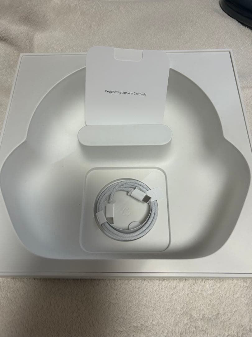 AirPods Max ミッドナイト