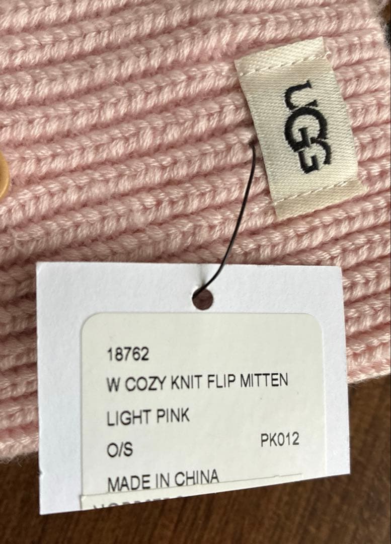 新品★UGG W COZY KNIT FLIP MITTEN ライトピンク 手袋