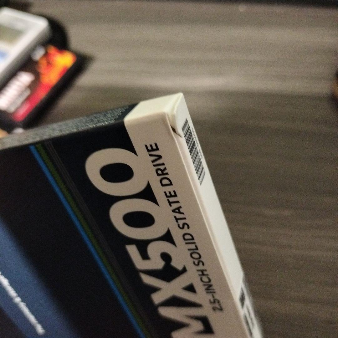 新品　Crucial CT1000MX500SSD1　SSD1TB