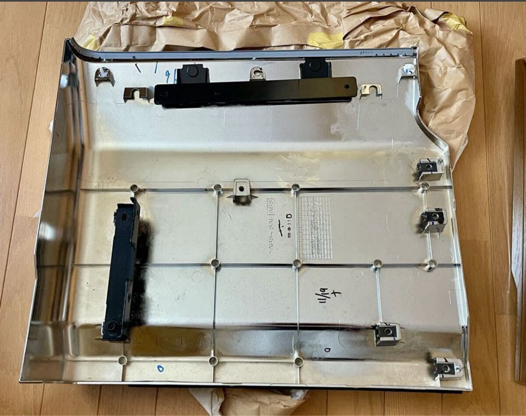 イスズ ファイブスターギガ 純正 メッキ リアフェンダー ISUZU ギガ